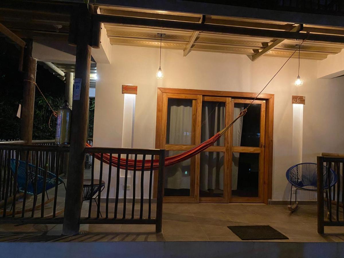 Baobao Hostel Паломіно Екстер'єр фото