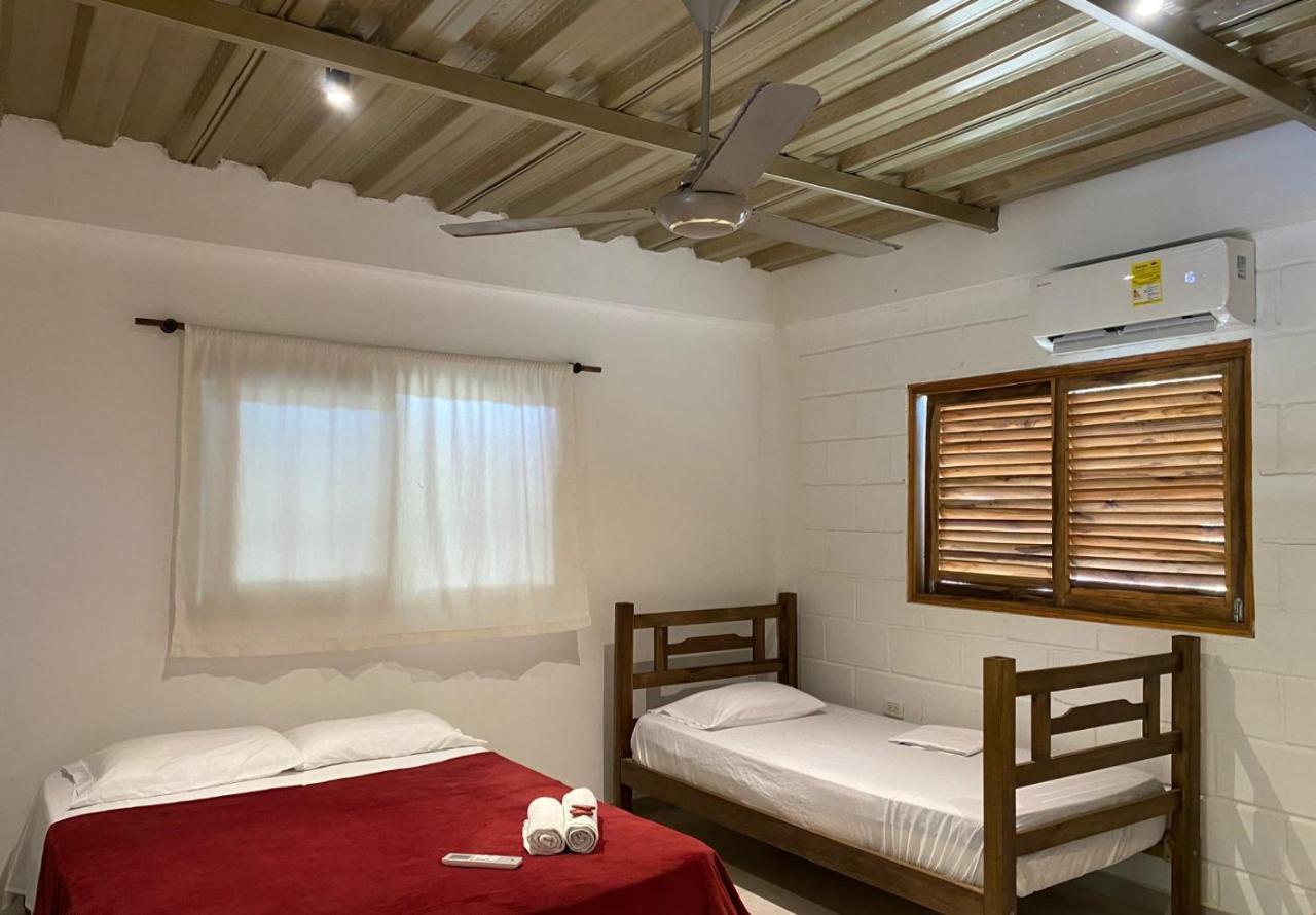Baobao Hostel Паломіно Екстер'єр фото